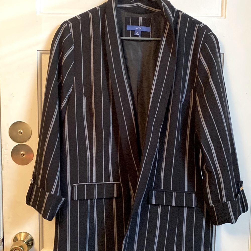 NWT apartment nine blazer